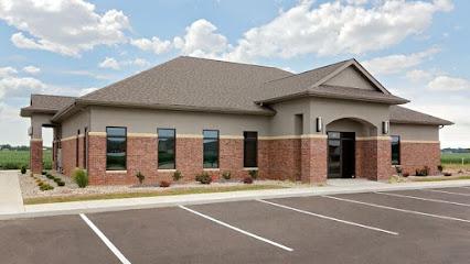 Plaza Dental Care - General dentist in Highland, IL