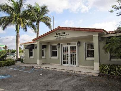 Dr. Ernesto J. Perez, DMD - General dentist in Miami, FL