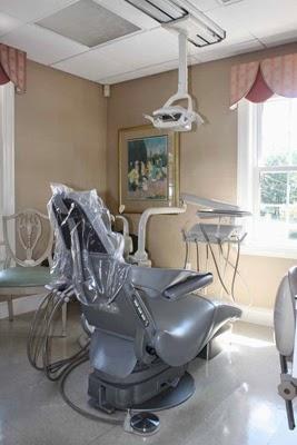 Mirras Joanne DMD - Endodontist in Chelmsford, MA