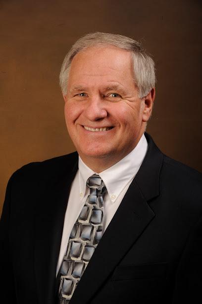 Berley Ken DDS - Cosmetic dentist in Rogers, AR