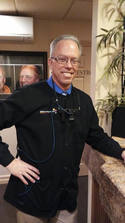 Jeffrey T. Straley, DDS, PC - General dentist in Flushing, MI