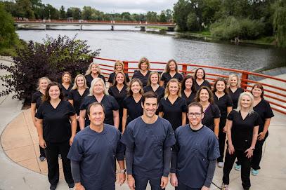 Kurt R Kwiatkowski, DDS SC - General dentist in Grafton, WI