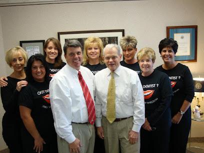 Snelson & Snelson, DDS - Cosmetic dentist in Warren, OH