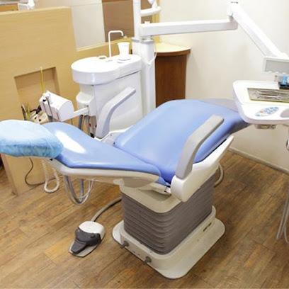Byron L. Carr, DMD - General dentist in Hemet, CA