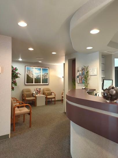 David Du D.D.S.,M.S. - Periodontist in Davis, CA