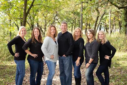 Sharkus Hometown Dentistry - General dentist in Oregon, WI