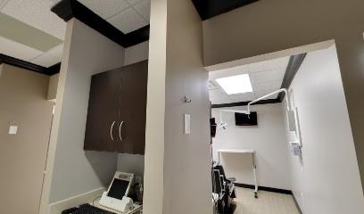 Tampa Bay Institute of Oral Surgery and Dental Implants - Oral surgeon in Lakeland, FL
