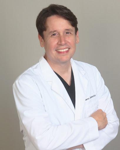 Dentistry at Lake Reams-Marco Castellini, DDS - General dentist in Windermere, FL