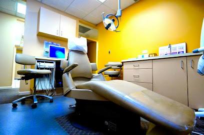 Dr. Omar Alramli, DDS - General dentist in Roselle, IL