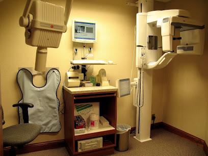 Braden Dental Center - General dentist in Lake Geneva, WI