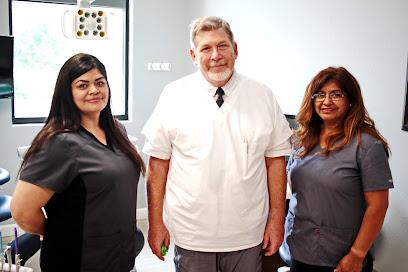 Ronald M Georgeson DDS INC - General dentist in Kerman, CA
