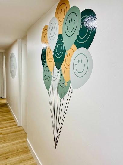 Flossy Dental Group - General dentist in Harbor City, CA