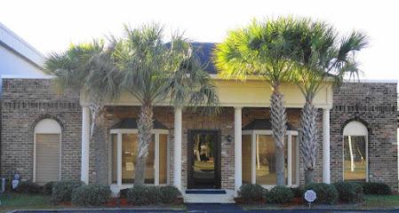 Smile Center Inc Mobile - General dentist in Mobile, AL