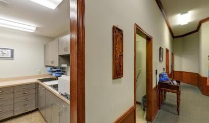 Robert T. Baird, D.D.S. - General dentist in Woodbine, GA