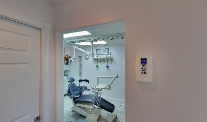 Brimhall Charles I DDS - General dentist in Provo, UT