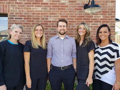 Heywood Family Dental - General dentist in Mapleton, UT
