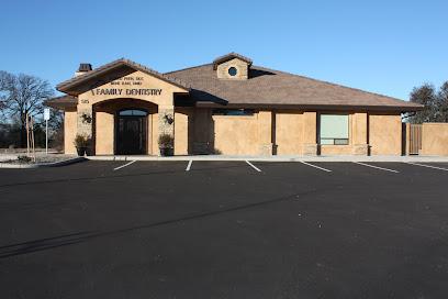 Alfred Phen DDS & Irene Kan, DMD - General dentist in Red Bluff, CA