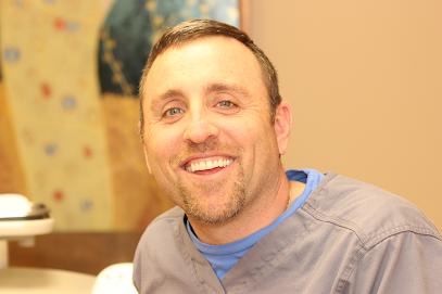 Cosmetic and Implant Dentistry of CT-Aaron M Gross DMD - General dentist in Hamden, CT